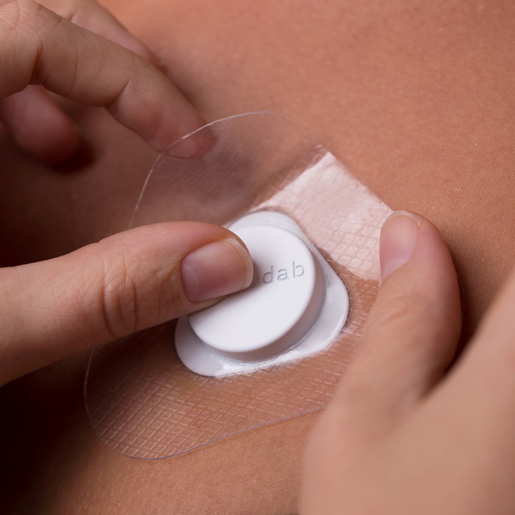 Mask，glasses，electrocardiogram，Diabetes，clothes，drug，