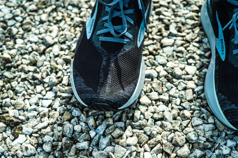 sneakers，Brooks Running，Hand drawn，knitting，