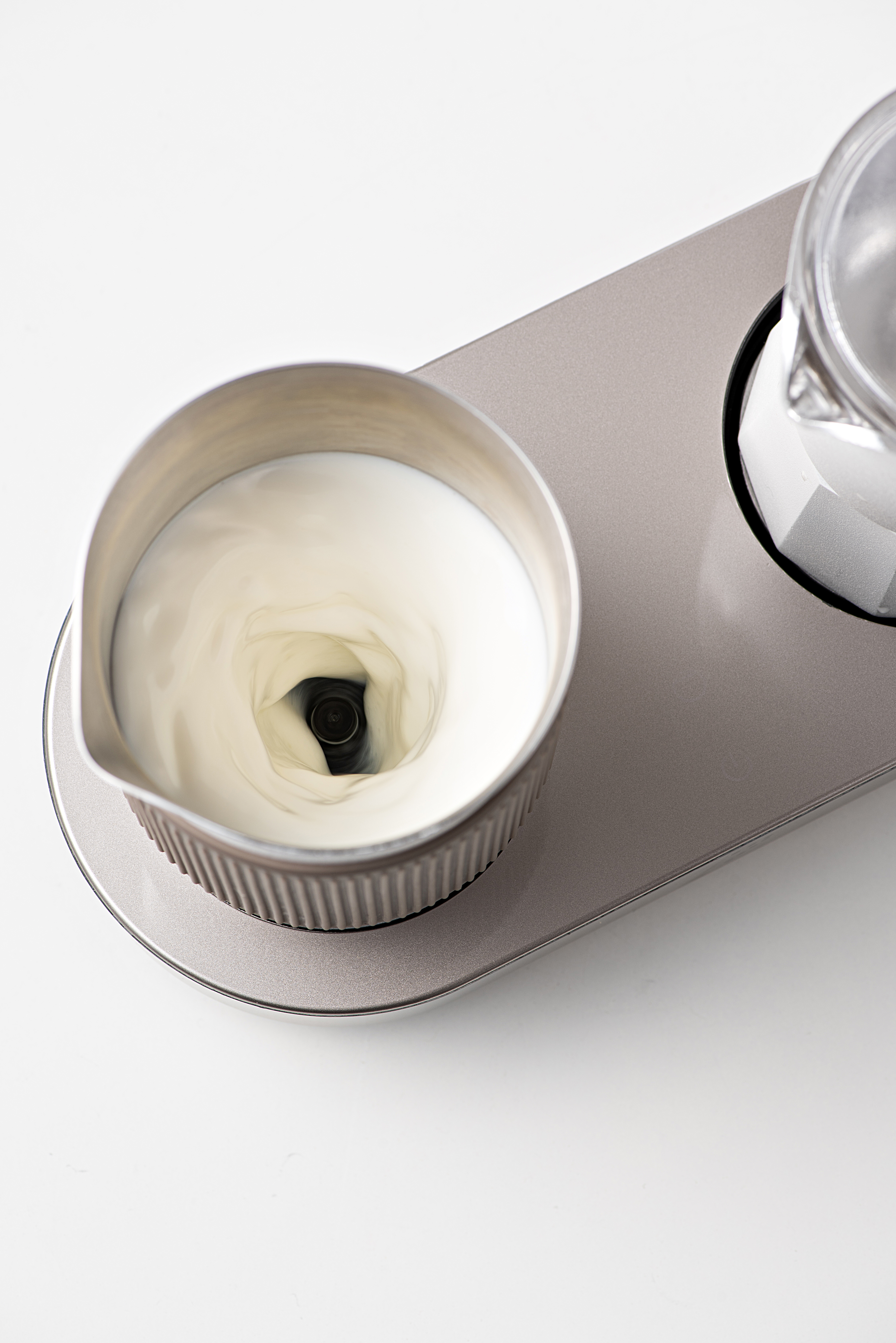 Coffee machine，Fancy coffee machine，industrial design，Minimalist，Industrial wind，