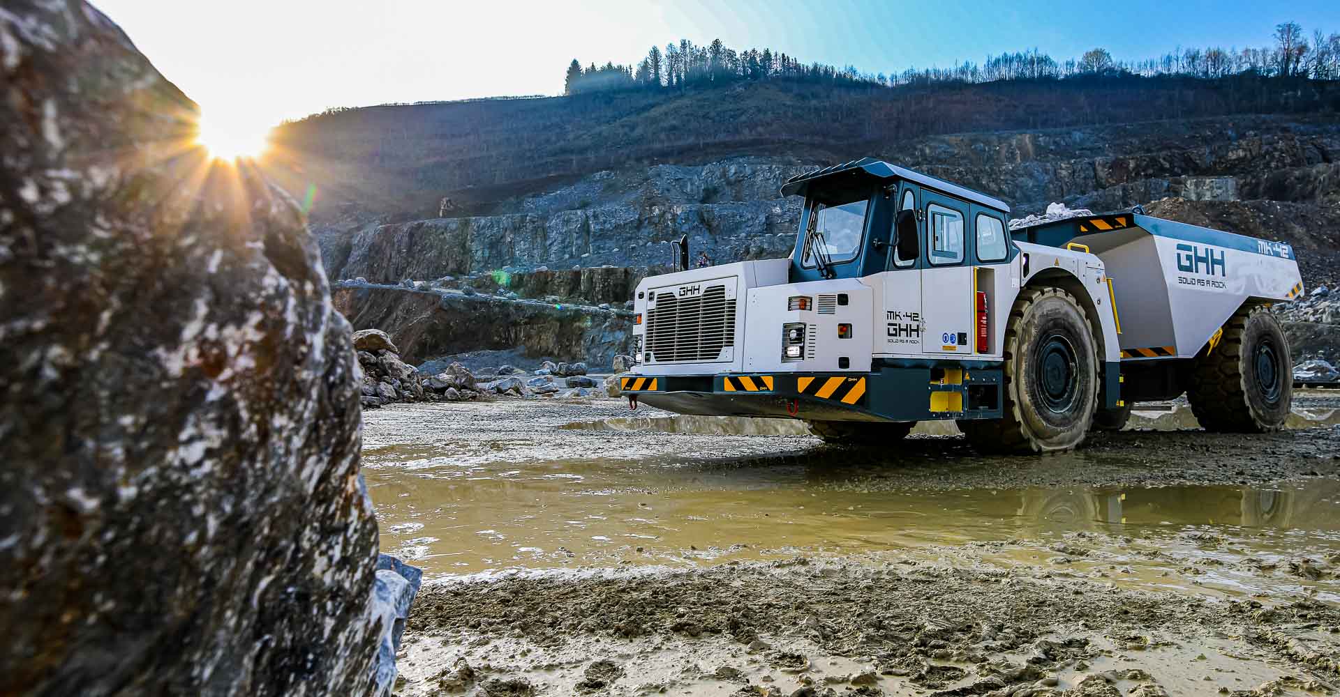 2020 red dot product design award，MK-42，mining，strong，Dump truck，Gravel truck，