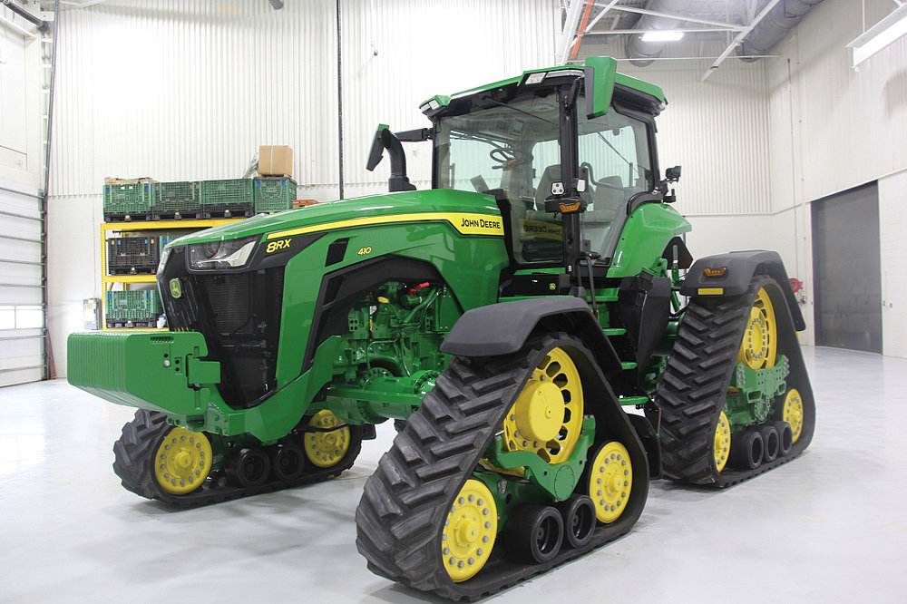 2020红点产品设计大奖，John Deere 8R-Series，拖拉机，履带式，8R / 8RT / 8RX，