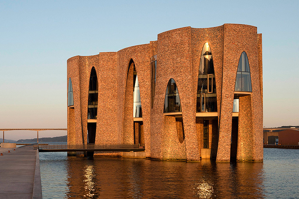 Architecture，brick，modern，grand，