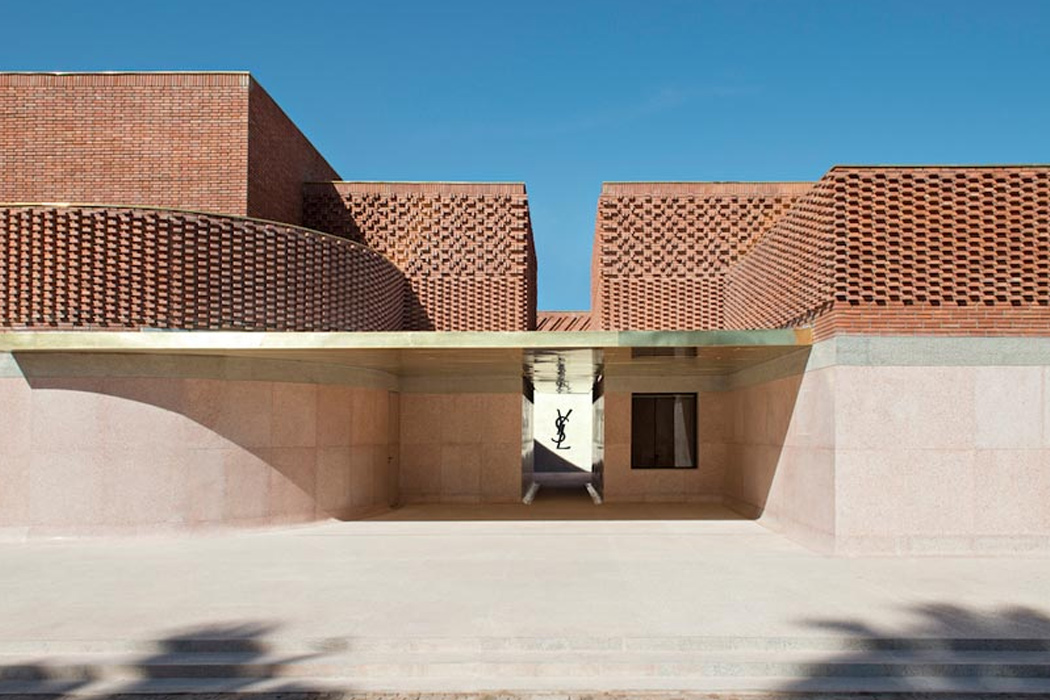 Architecture，brick，modern，grand，