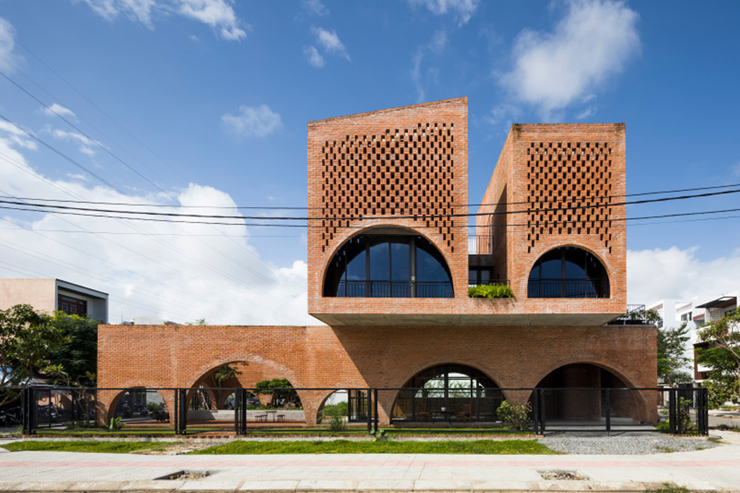 Architecture，brick，modern，grand，