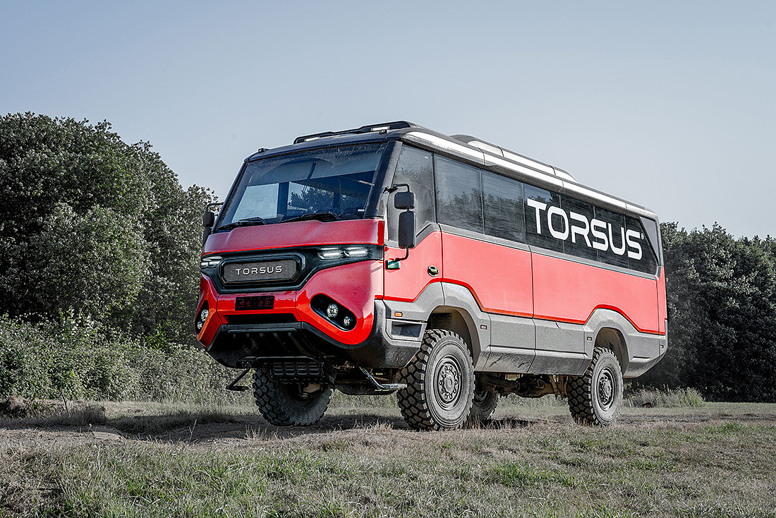 2020 red dot product design award，Torsus Praetorian，bus，heavy，cross-country，