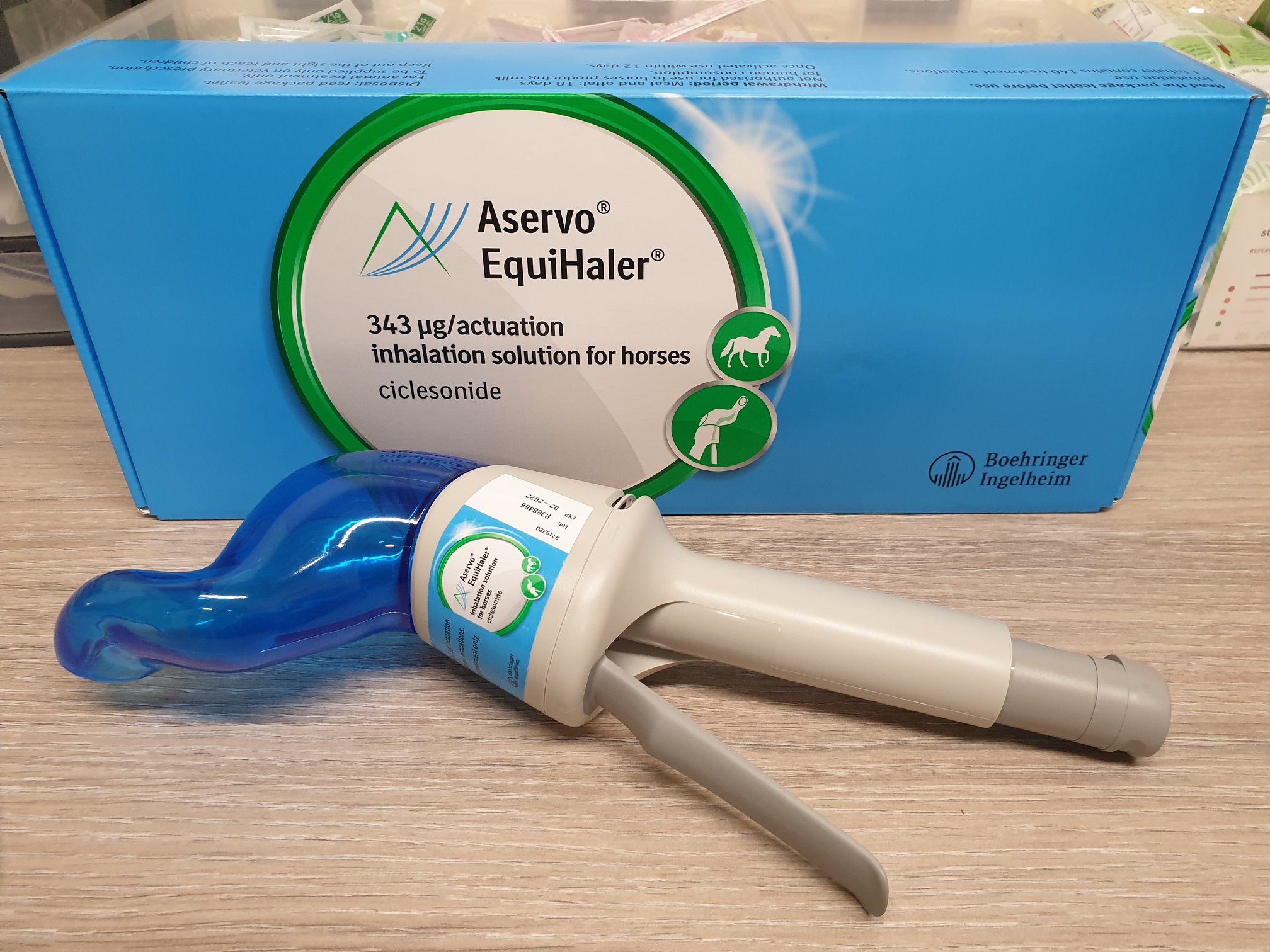 2020 red dot product design award，Weapon ®  EquiHaler ®，animal，horse，Equine asthma，Therapeutic apparatus，