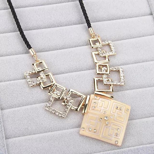 tool，ornaments，jewelry，Design，popularization of science，Plastic，