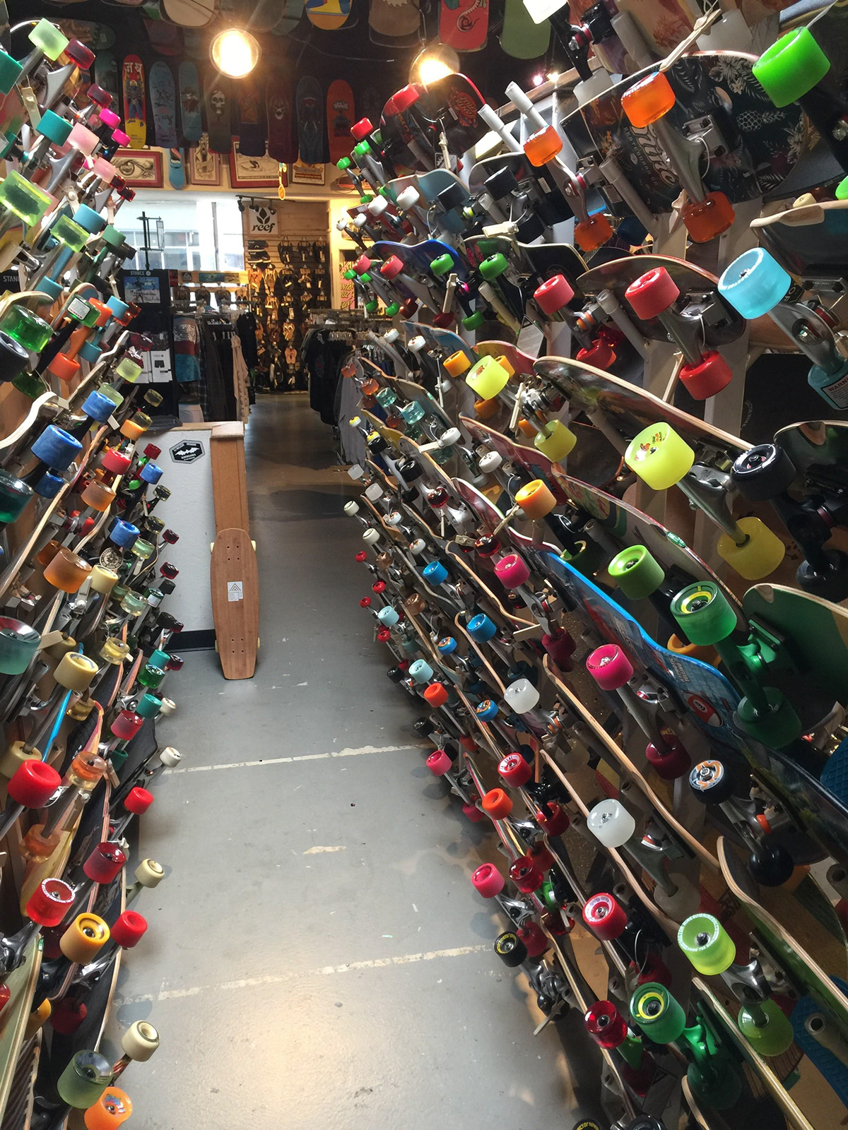 Boosted 2018，Skateboard design，black，