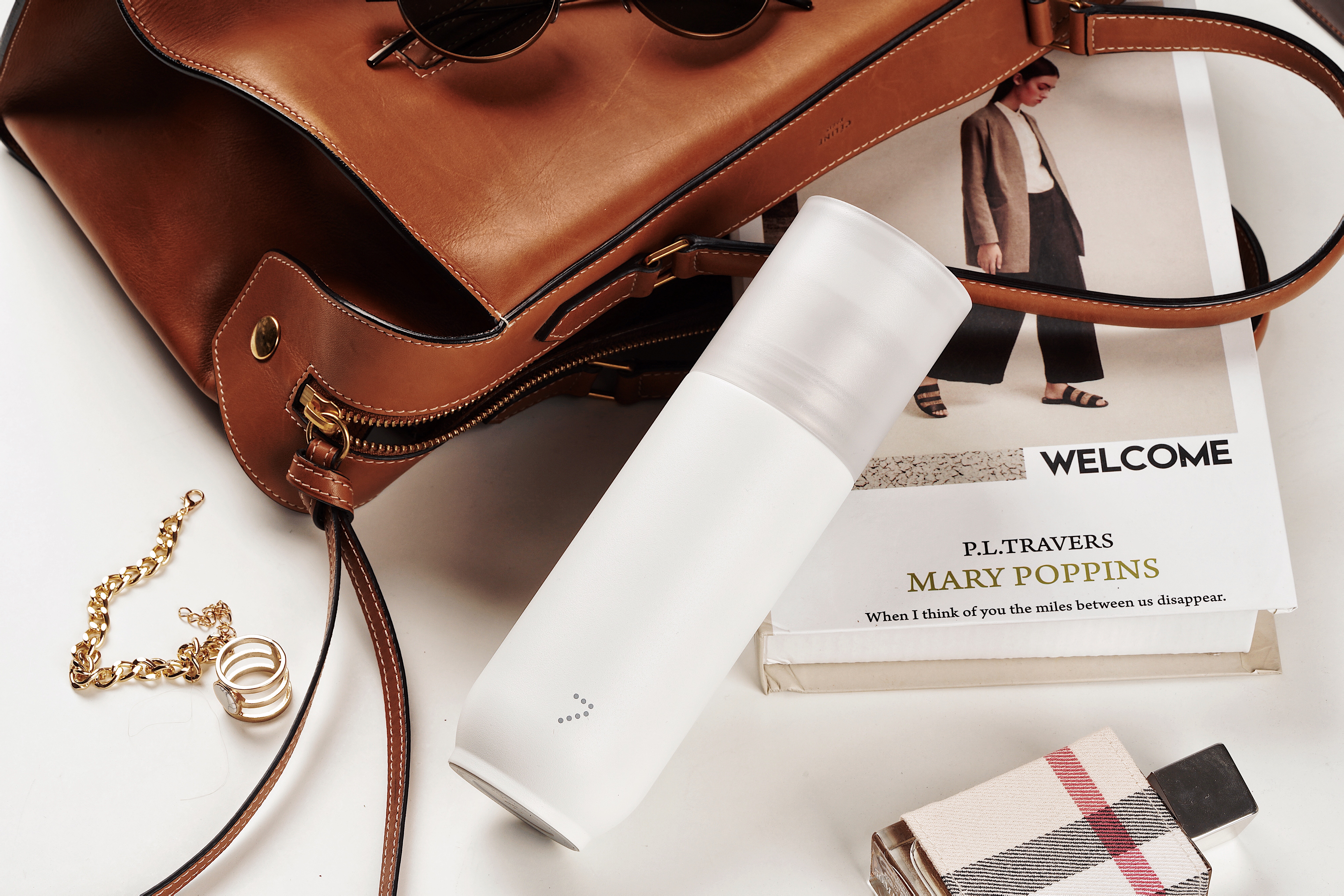 Seventh power，vacuum cup，Simplicity，Industrial wind，