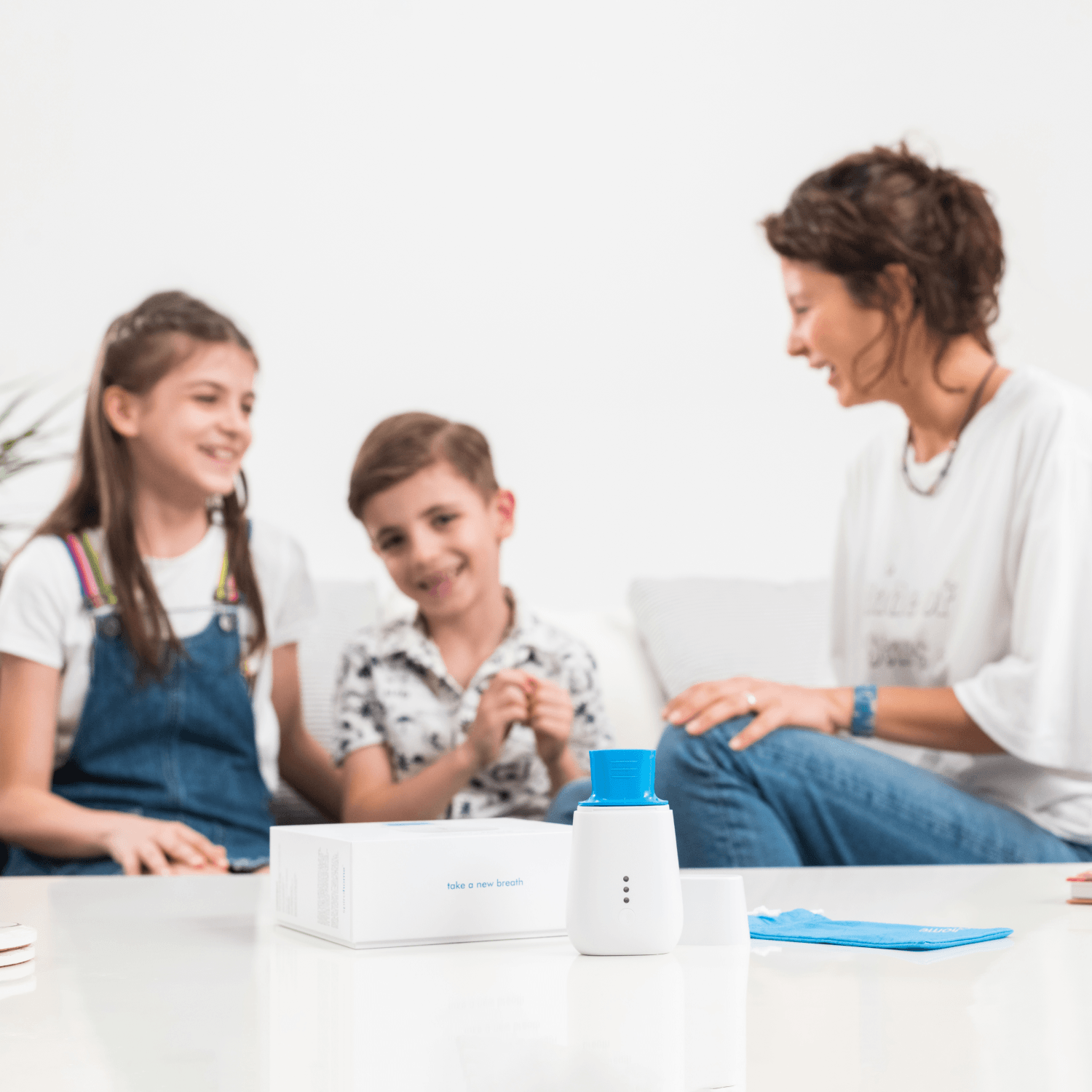 2020 red dot product design award，Personal Spirohome，ultrasonic，intelligence，Spirometer，app，lungs，