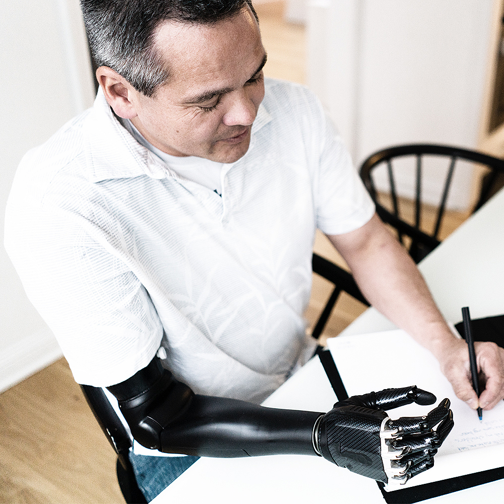 2020 red dot product design award，Espire ®  Elbow Pro，joint，prosthesis ，Battery，Prosthesis，