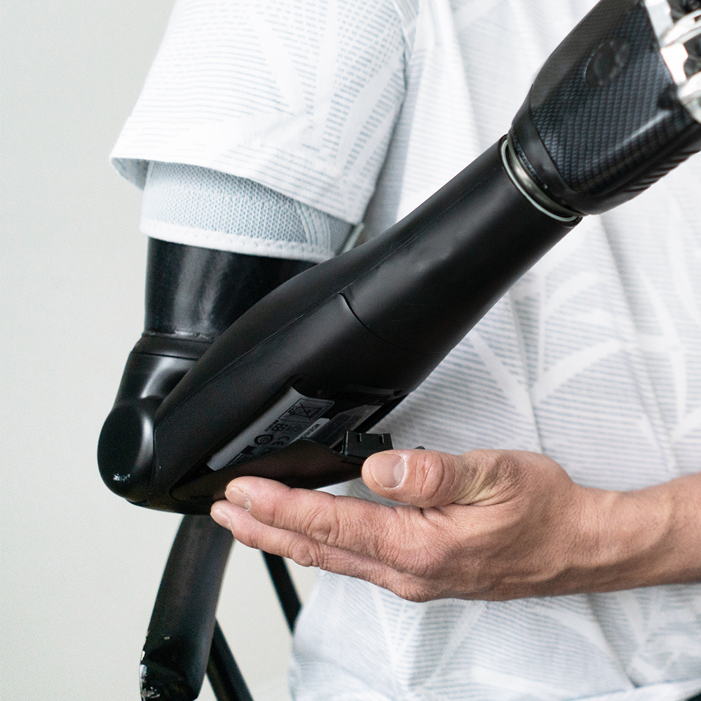 2020 red dot product design award，Espire ®  Elbow Pro，joint，prosthesis ，Battery，Prosthesis，