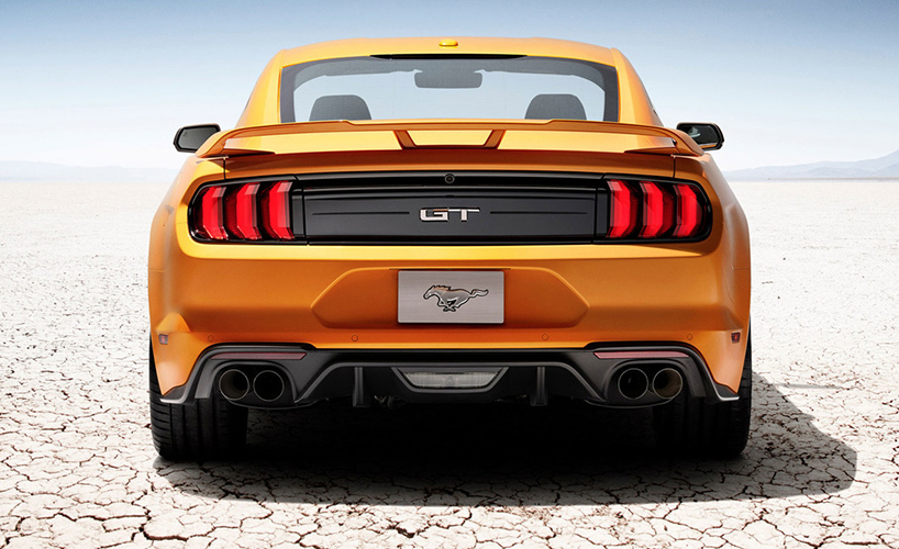 product design，vehicle，wild horse，comfortable，automation，