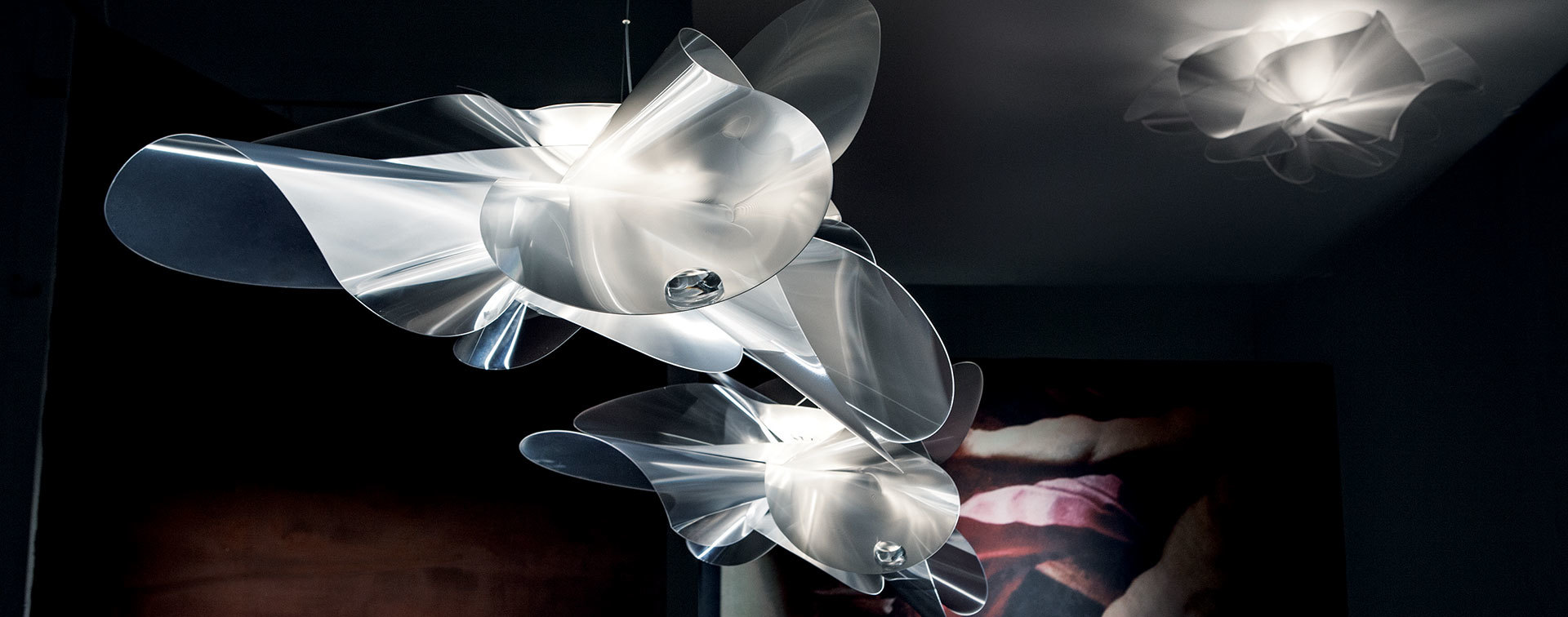 originality，gorgeous，a chandelier，product design，energy conservation，