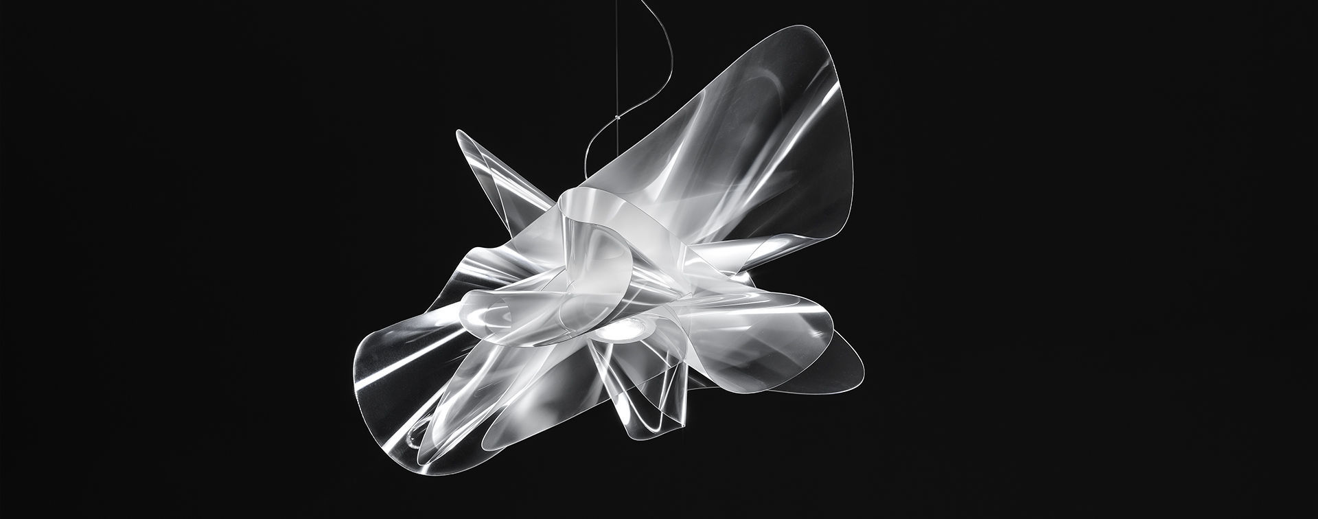 originality，gorgeous，a chandelier，product design，energy conservation，