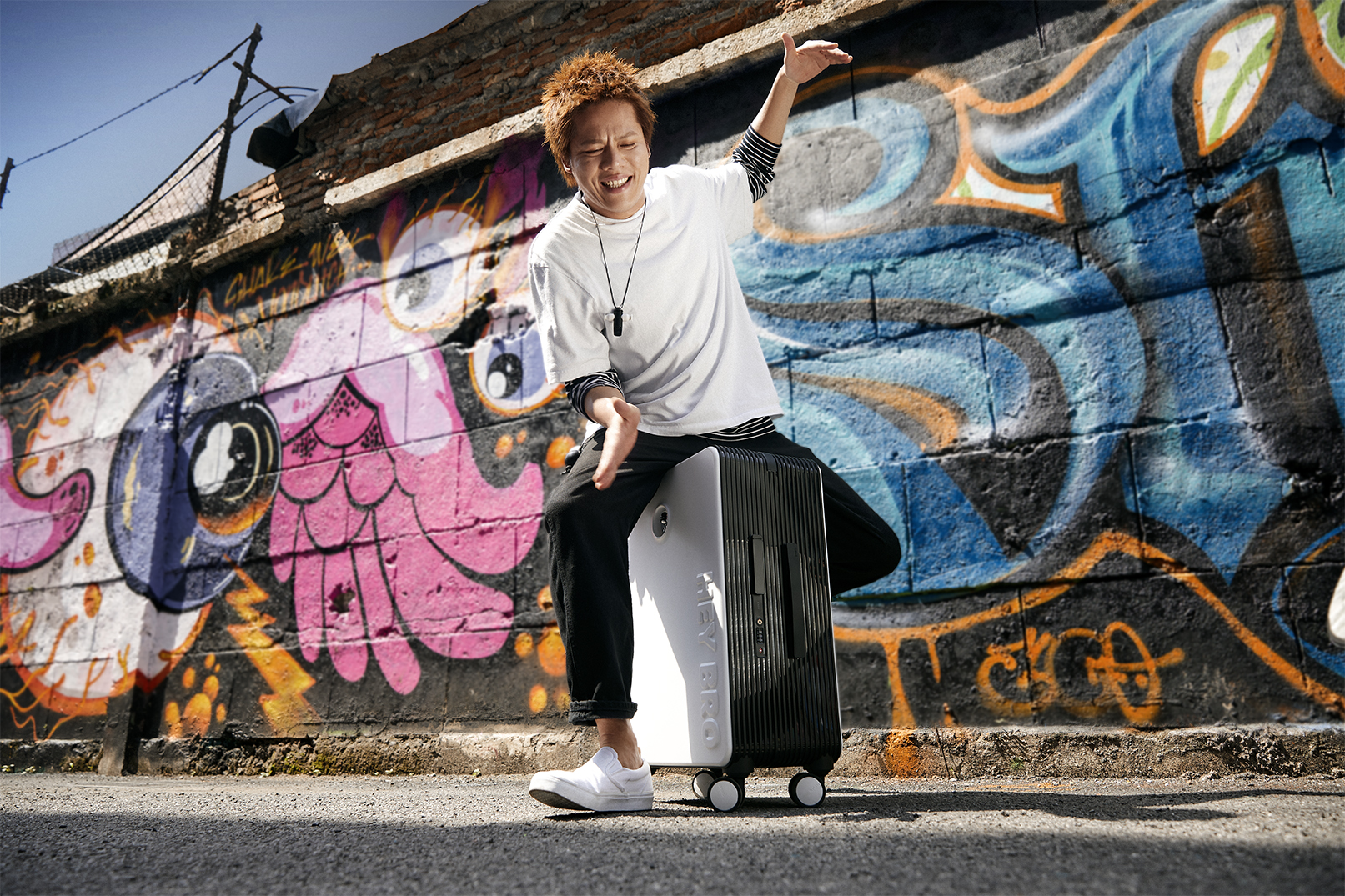 TUPLUS，Tujia，suitcase，trunk，HEYBRO，Iqiyi co branding，Dare to play，