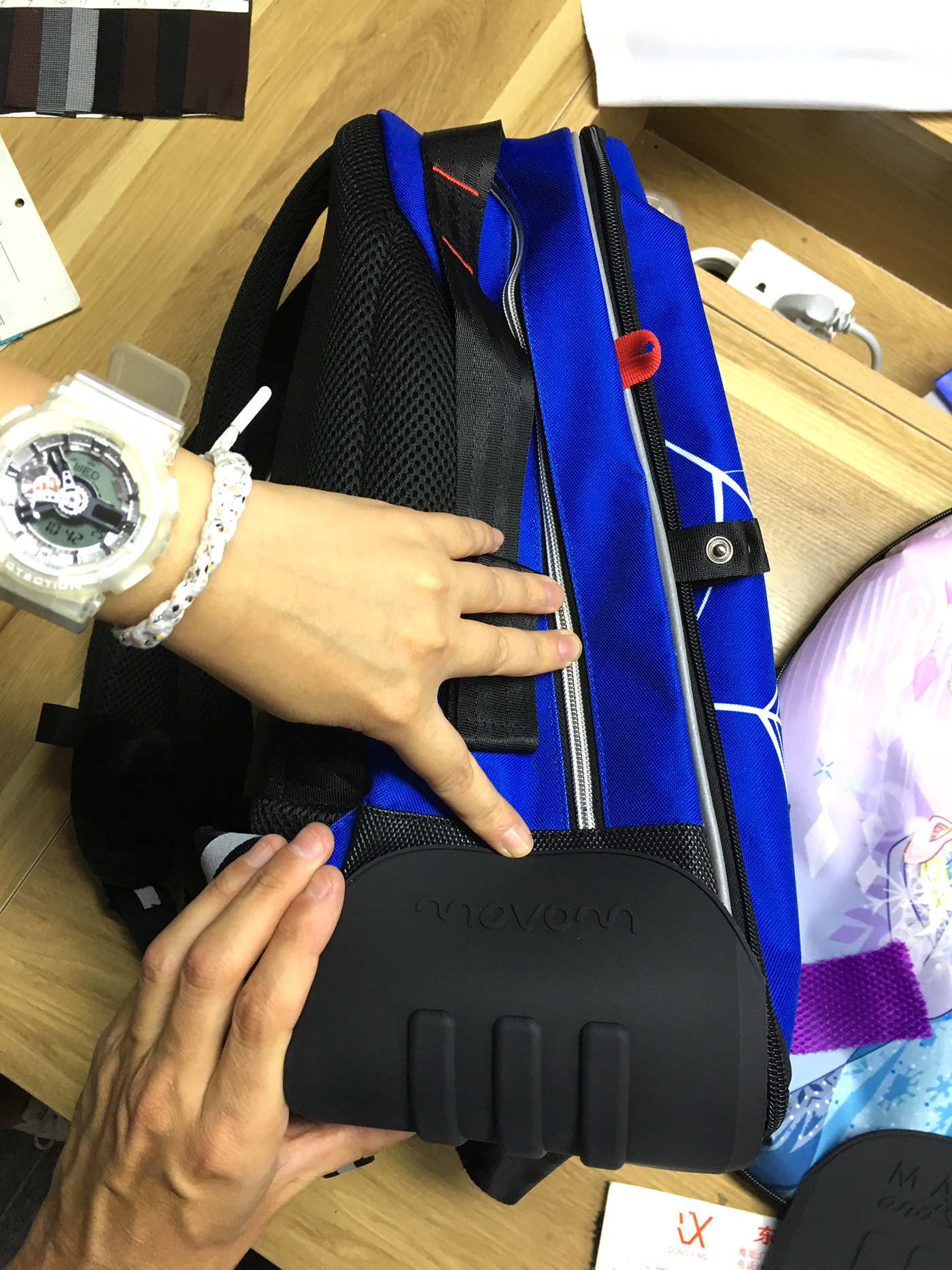 CARREFOUR，Schoolbag design，Hand drawn，