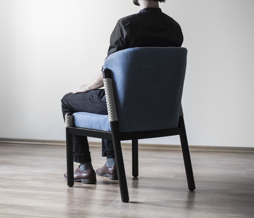 katana，chair，blue，