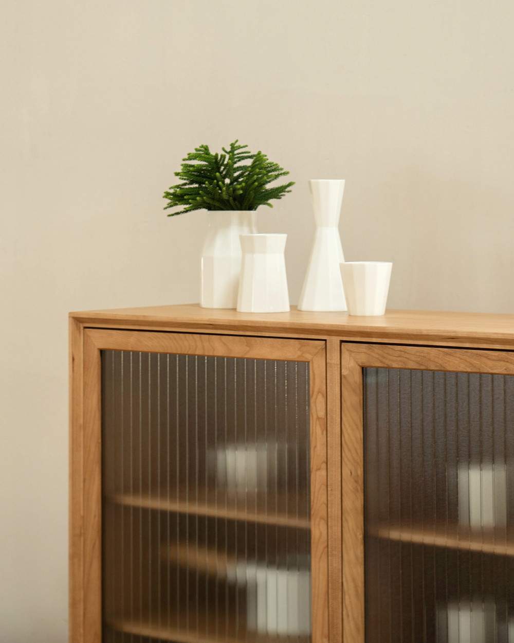 Side cabinet, combined cabinet, solid wood cabinet，