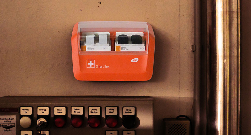 Plaster dispenser，WER Smart BOX，Medical equipment，2020 red dot product design award，