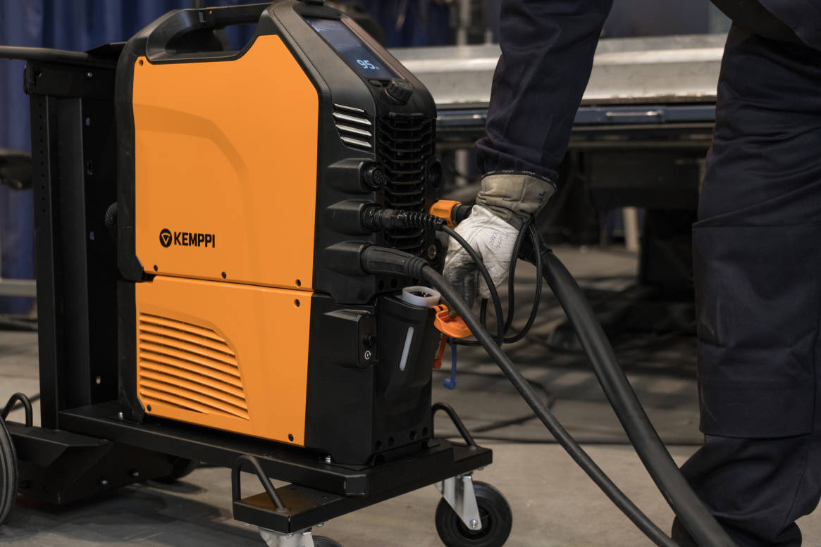 2020 red dot product design award，MasterTig，Welding machine，Flexlite TX，intelligence，