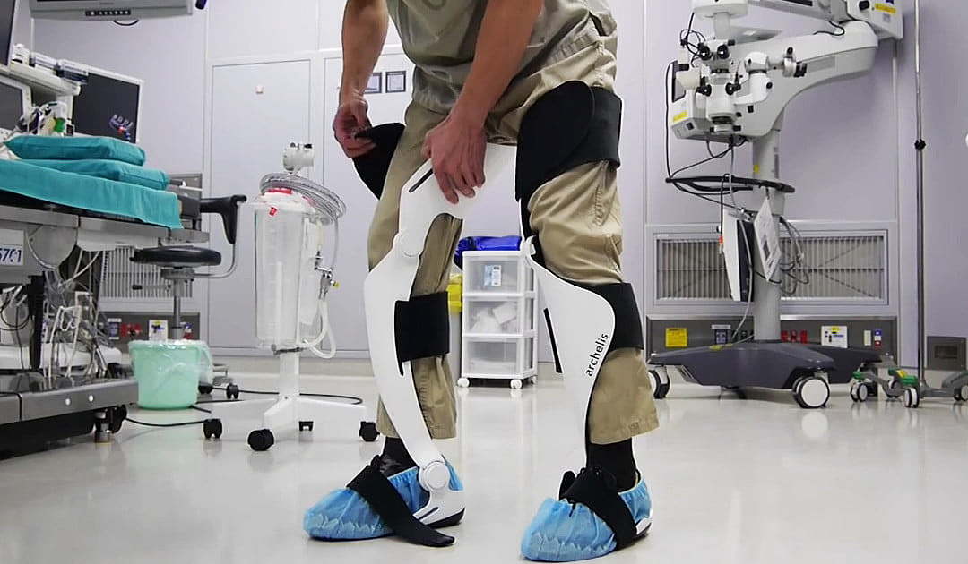 Wearable chair，archel，Medical equipment，2020 red dot product design award，
