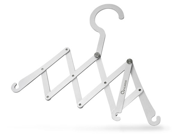 product design，industrial design，coat hanger，fold，convenient，