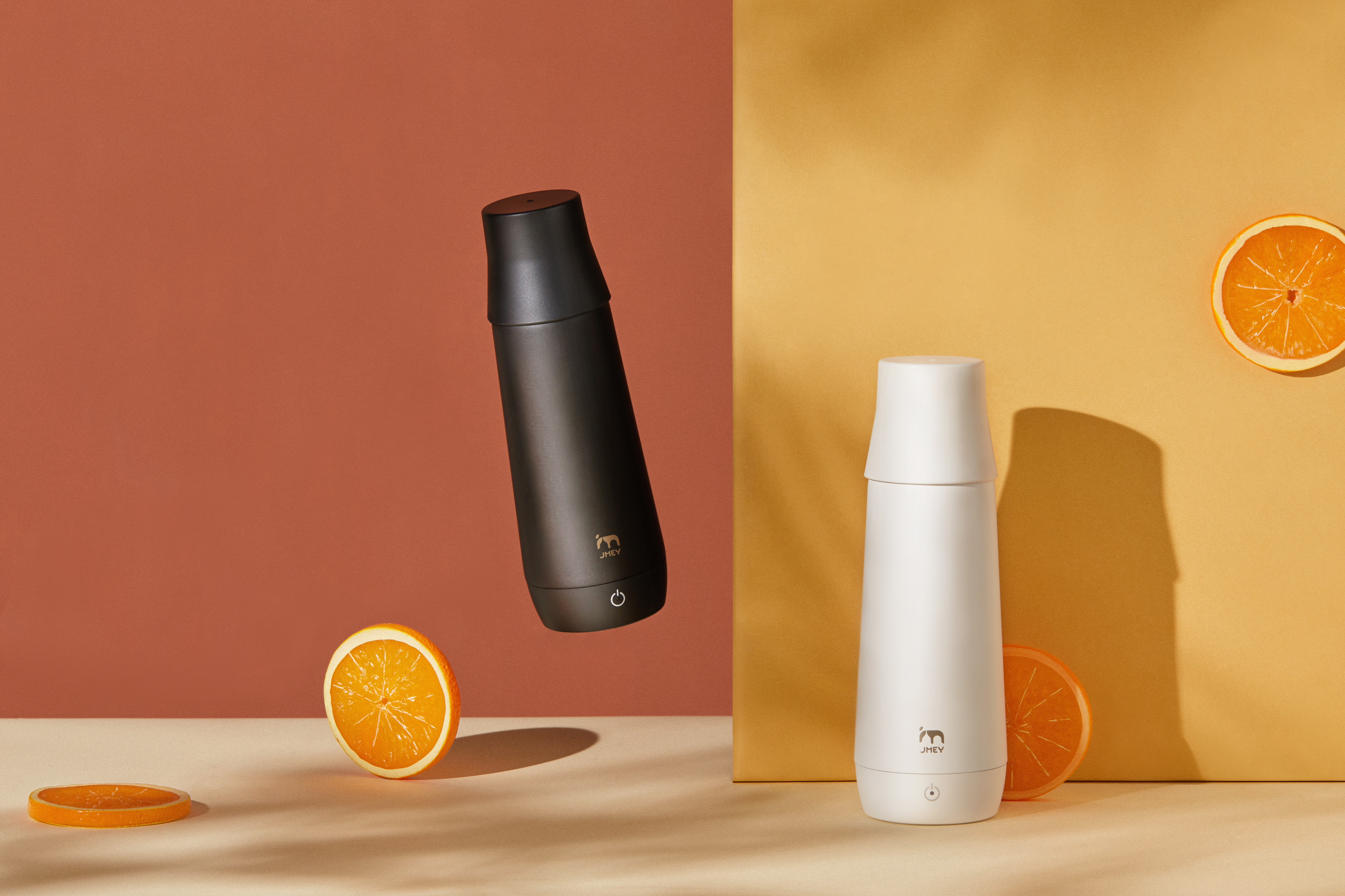 Water cup，Heating cup，Double vacuum，Mobile phone temperature regulation，