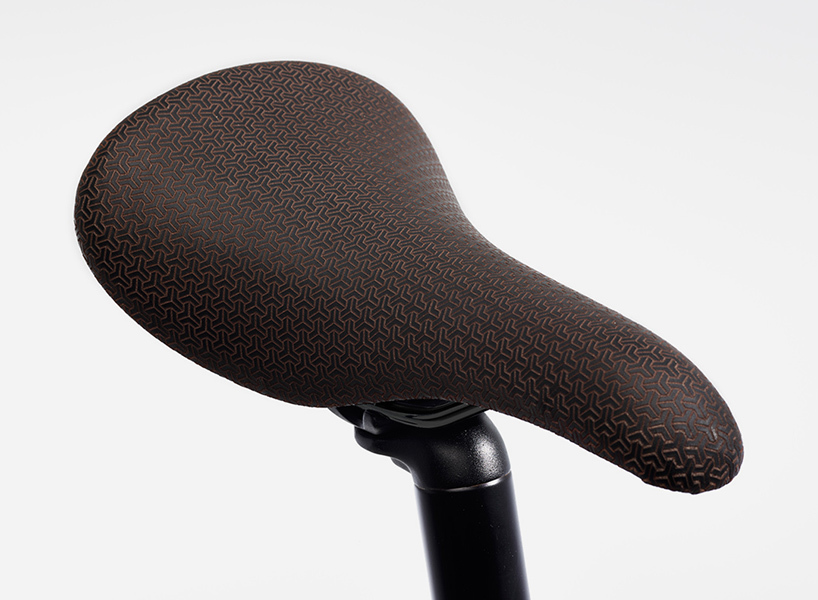 Simplicity，black and white，Bicycle，vehicle，environment protection，