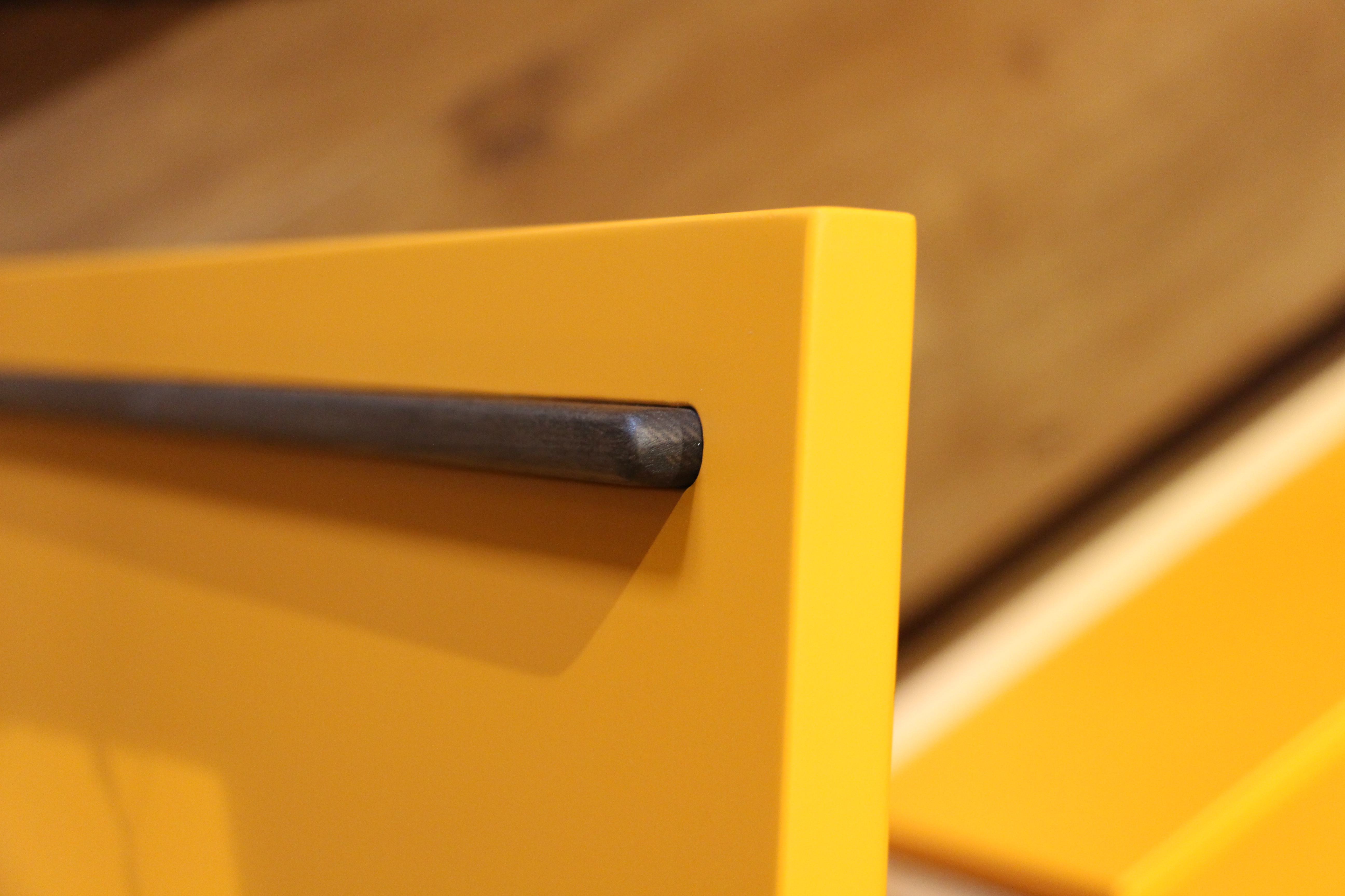 cabinet，Lockers，Sideboard，solid wood，Simplicity，fashion，colour，