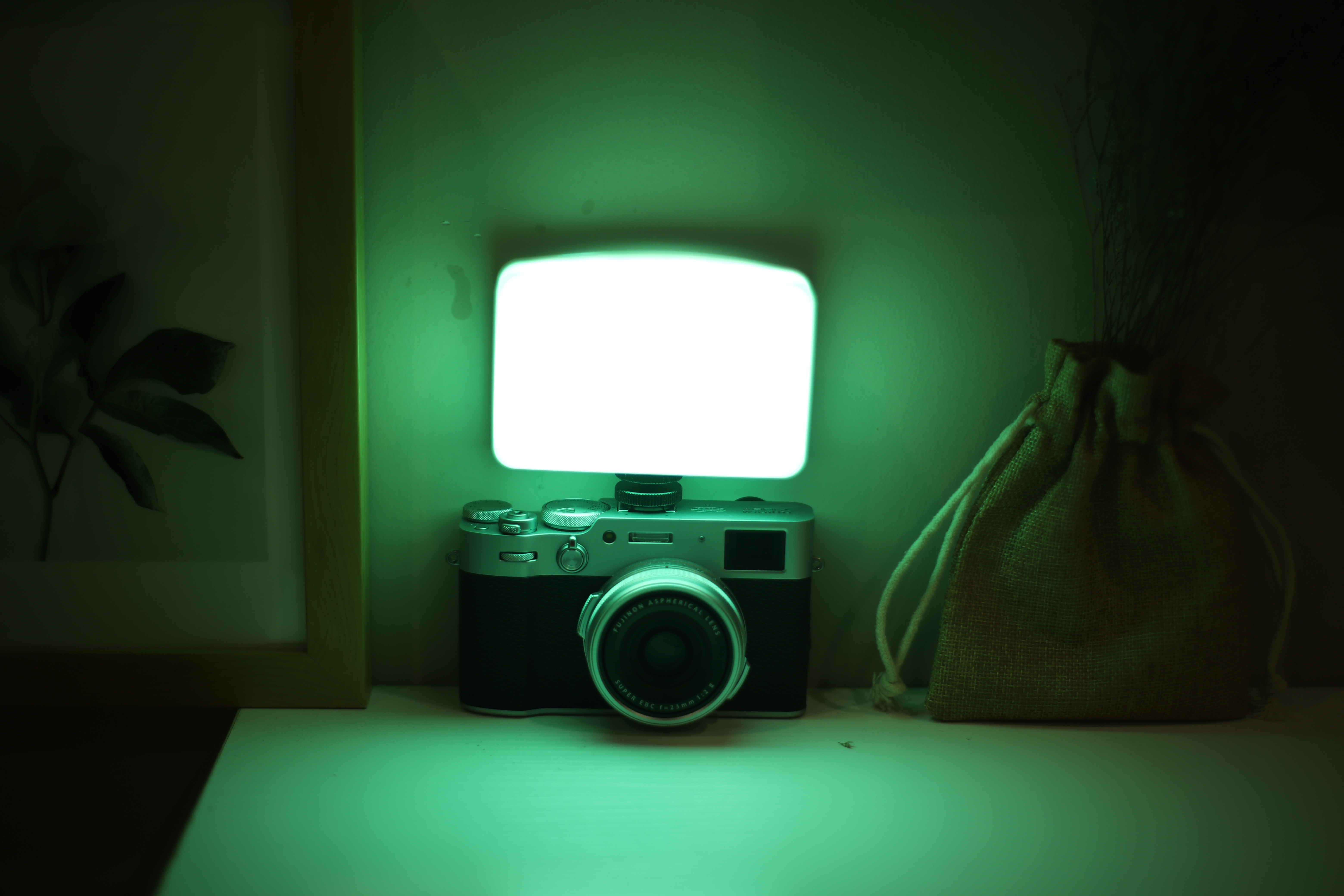 Photographic lamp，fill-in light，Atmosphere lamp，