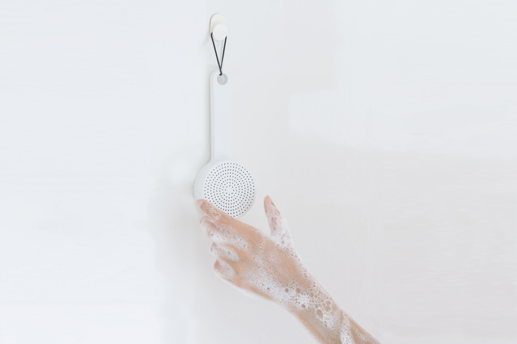 MUJI，Clock，lamp，book，pencil sharpener，Socket，