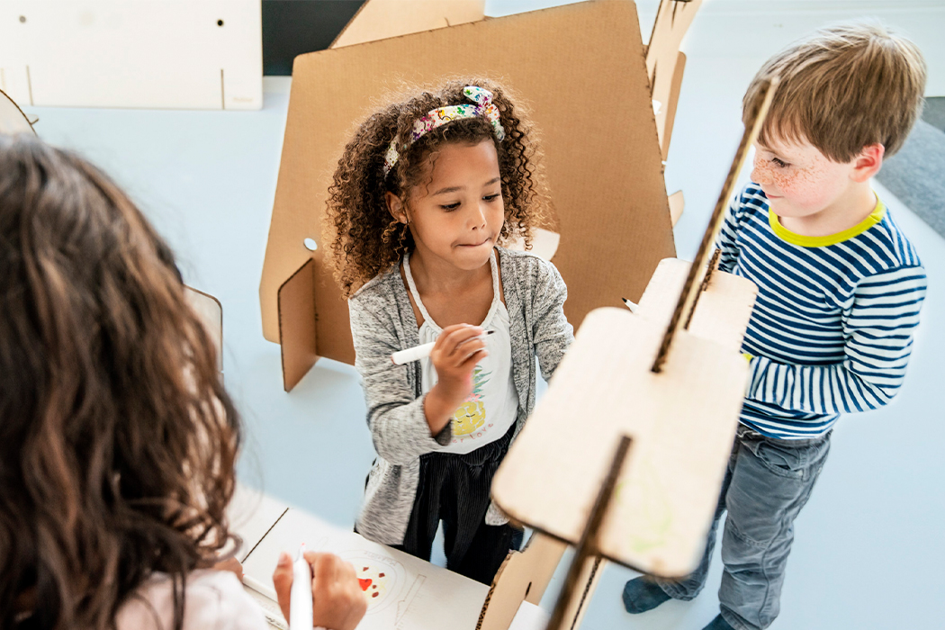 furniture，diy，Toys，cardboard，creative ability，