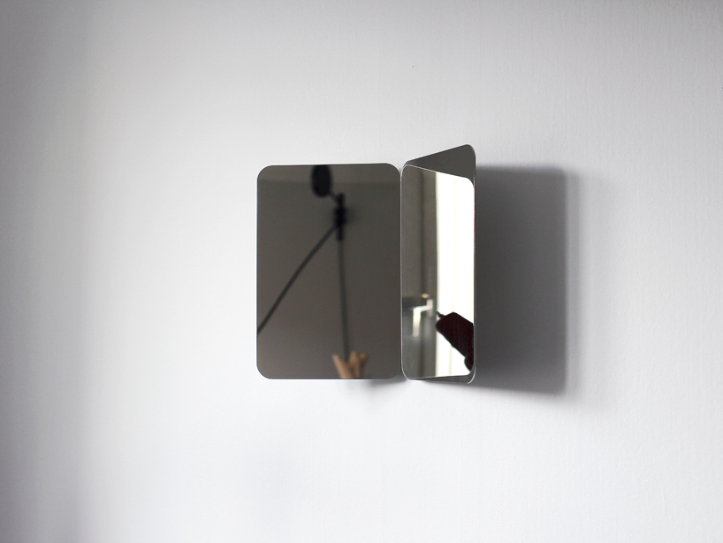 furniture design ，coat hanger，Simplicity，woodiness，product design，