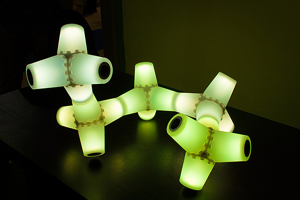 product design，industrial design，floodlight，User experience，Interaction design，