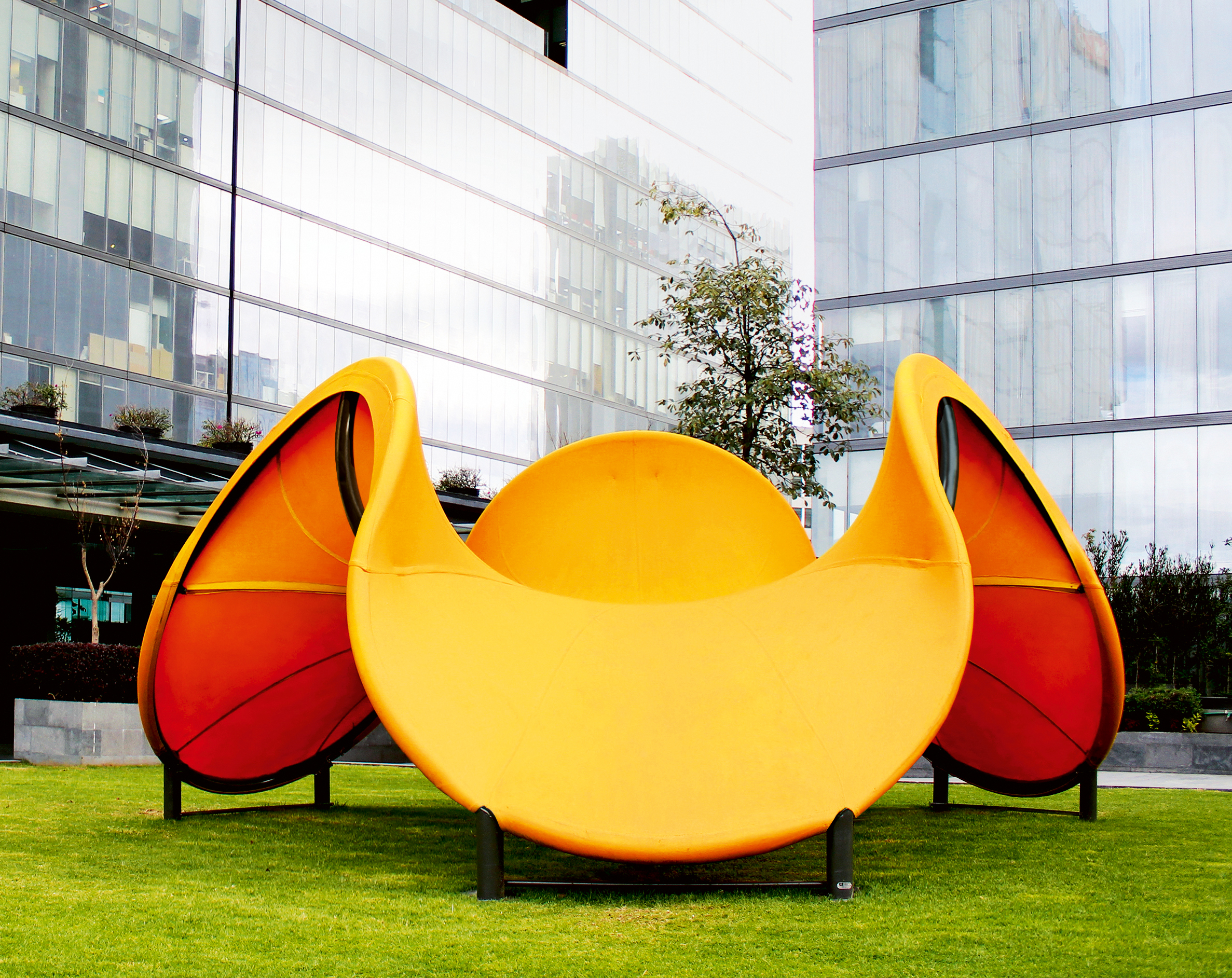 WAVE，Game sculpture，Outdoor sculpture，2020 red dot product design award，