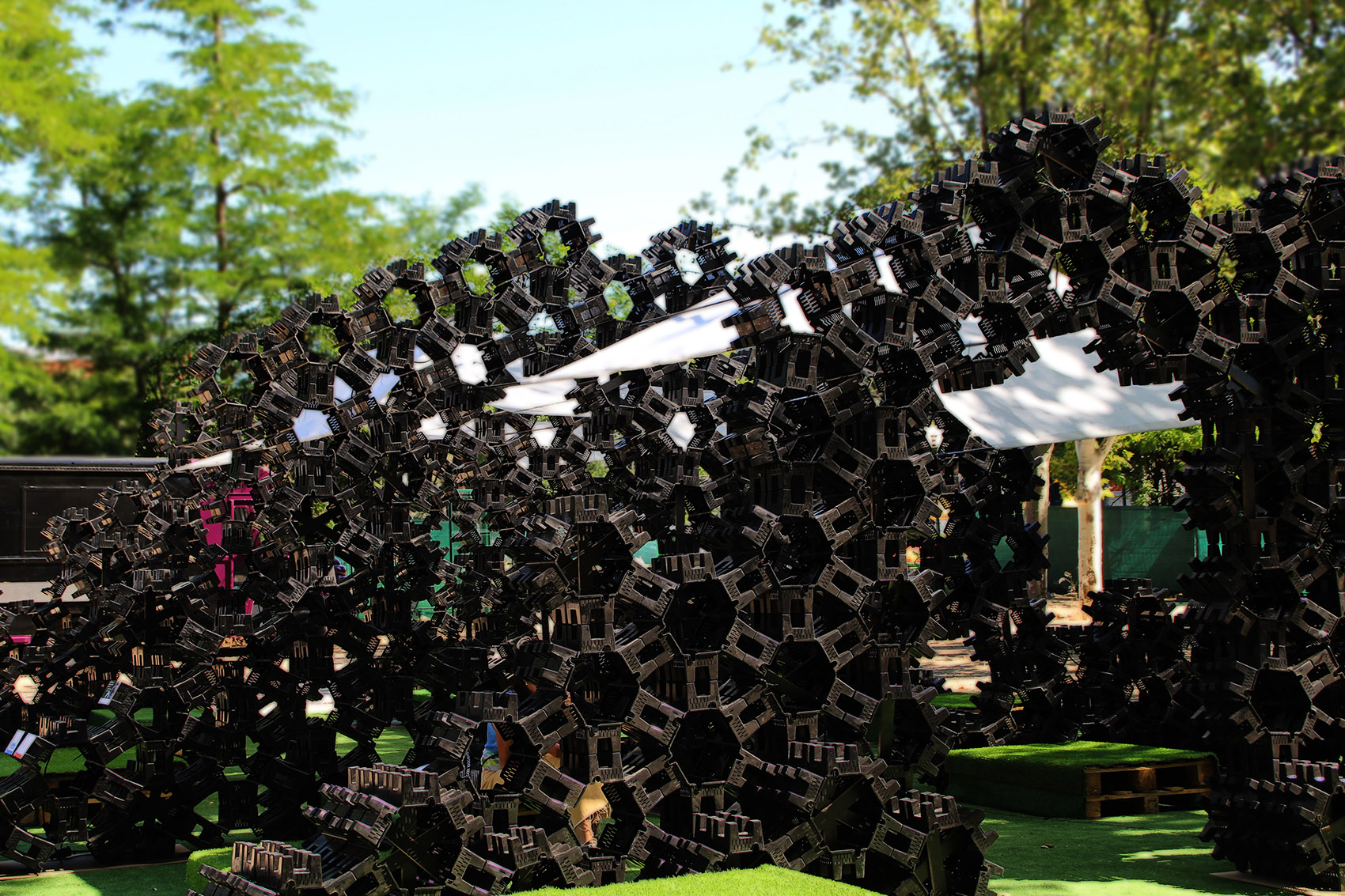 Modular system of green roof and vertical garden，Urban ESPORA，Outdoor products，2020 red dot product design award，