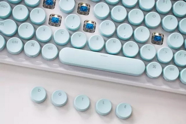 innovate，product design，to work in an office，keyboard，comfortable，