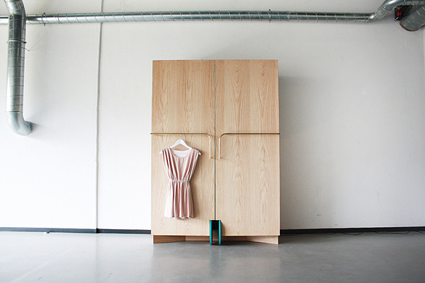 product design，industrial design，Receive，woodiness，Wardrobe，
