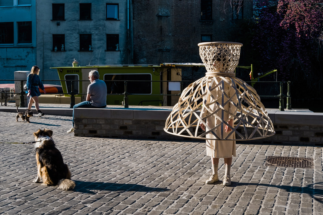 Administrative Area，wearable devices ，chair，quarantine，