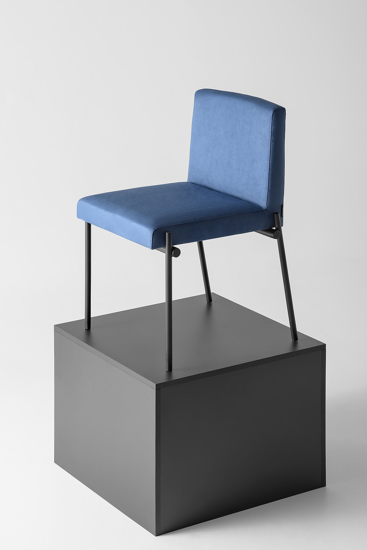 chair，comfortable，geometry，Lightness，