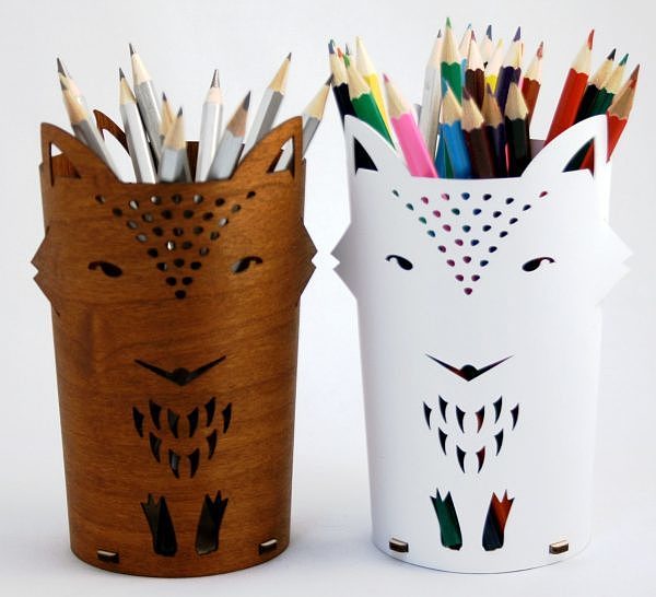 beautiful，pen container，Penholder，Creative design，Office Supplies，