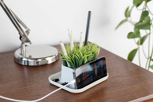 beautiful，pen container，Penholder，Creative design，Office Supplies，