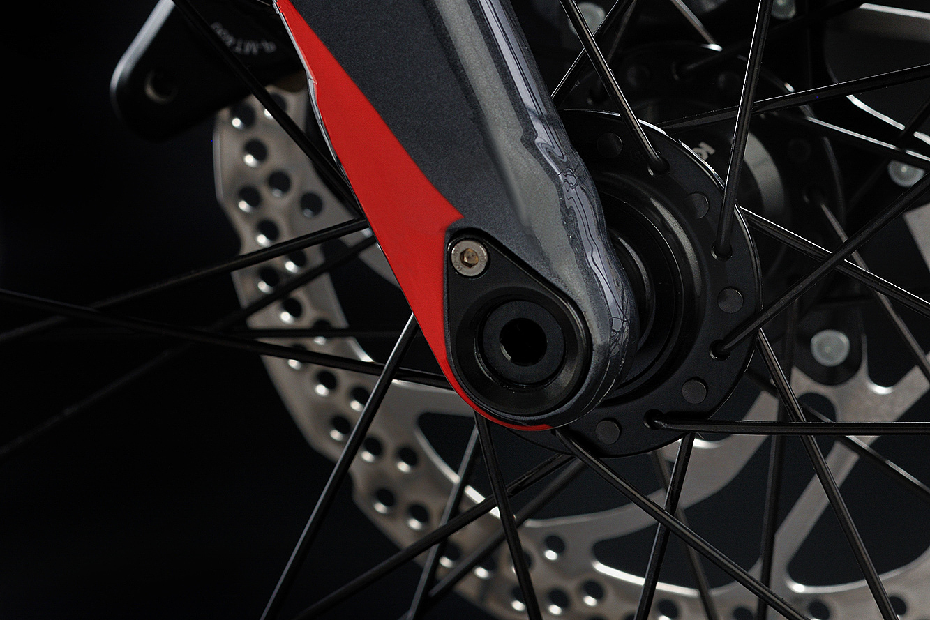 Electric bicycle，e-bike，vehicle，2020 red dot product design award，