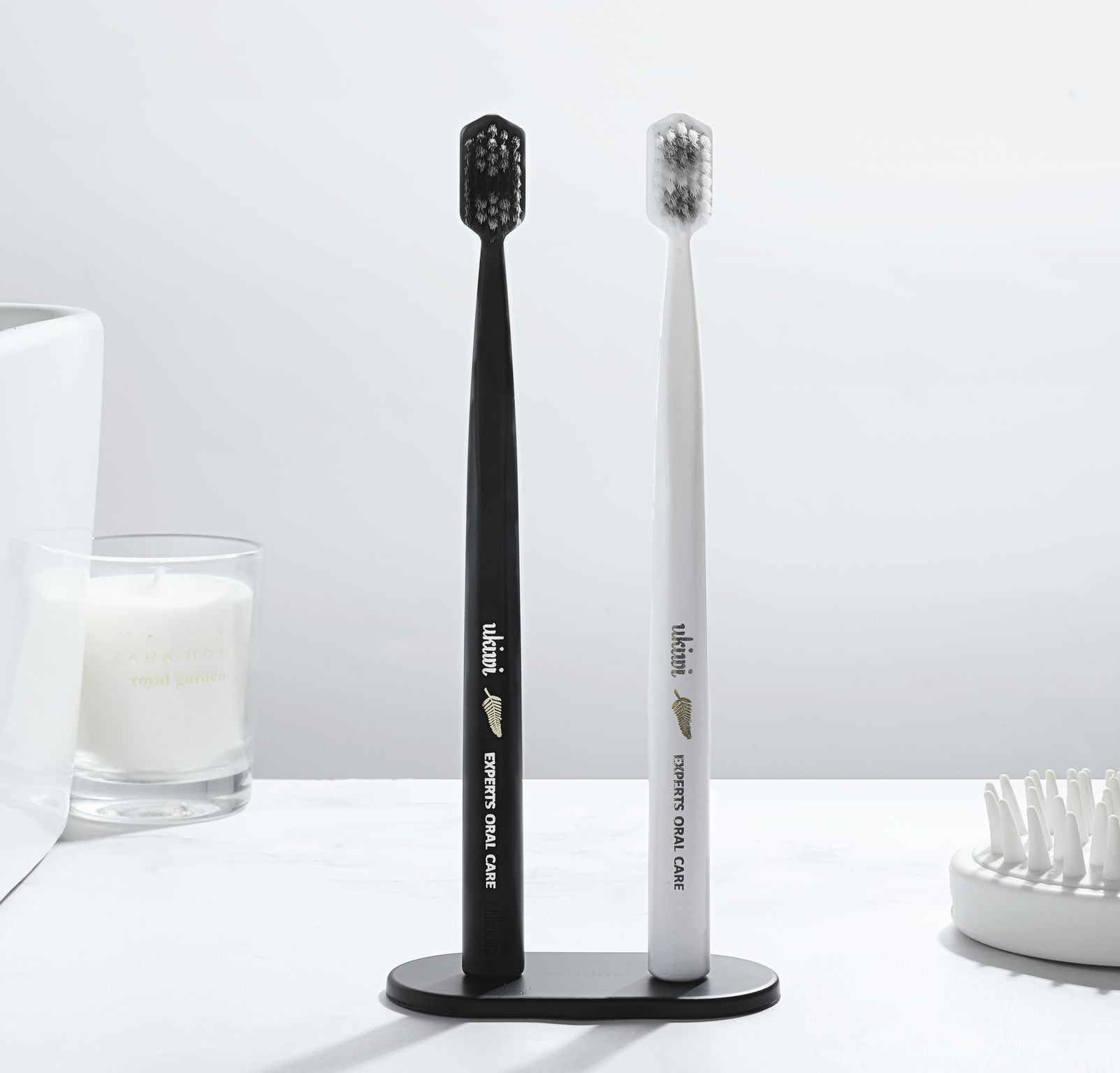 2020 red dot product design award，Wide Ultra Clean，toothbrush，clean，oral cavity，electromagnetism，vertical，