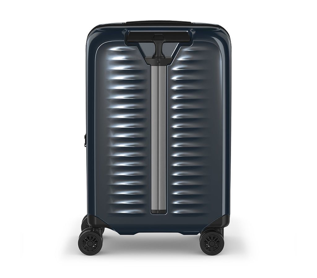 2020 red dot product design award，Airox，trunk，light，Made of pure polycarbonate，