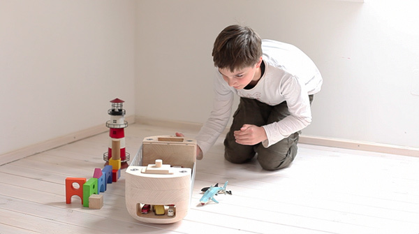 product design，industrial design，Children's Toys，Receive，originality，