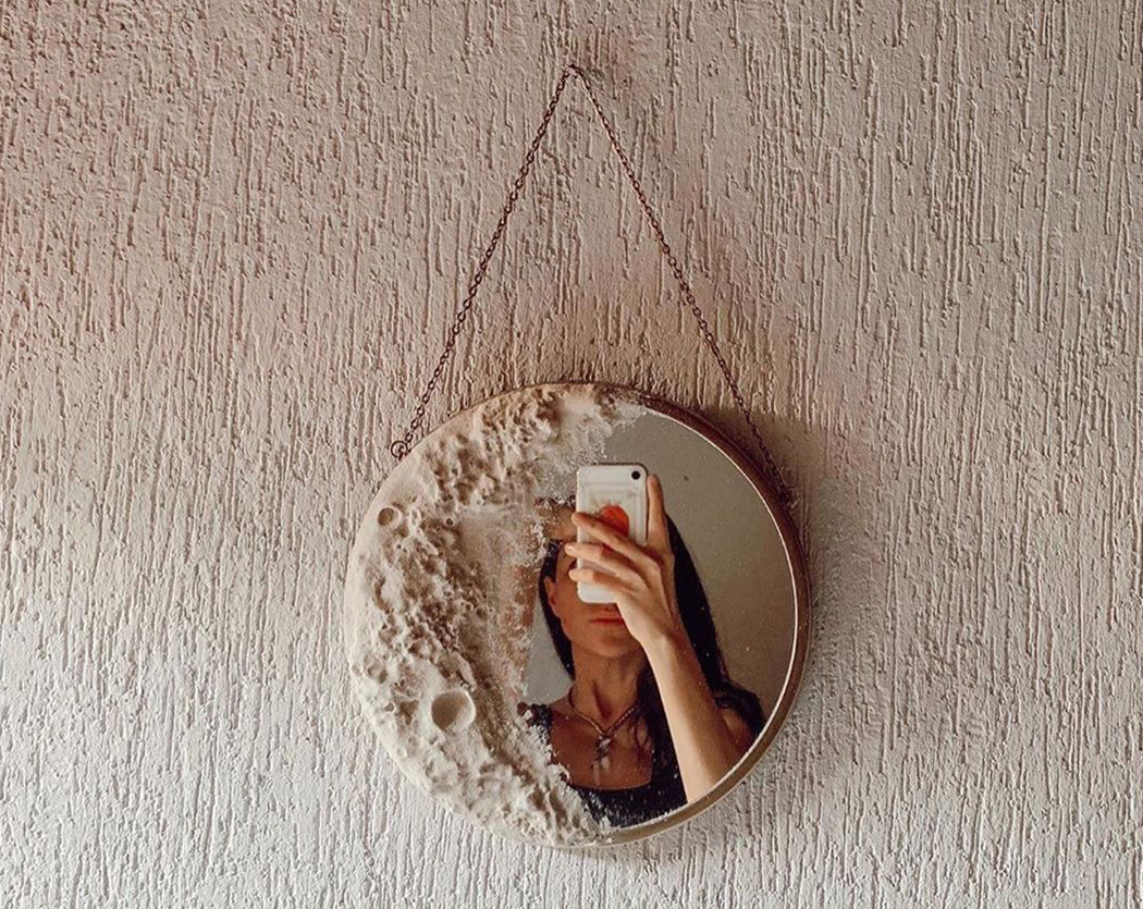 mirror，moon，fashion，romantic，