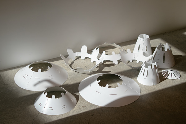 lamps and lanterns，Candlestick，tool，Bottle opener，Photography，handicraft，