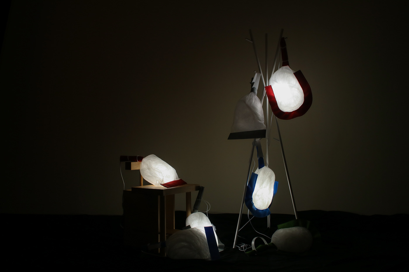 lamps and lanterns，Candlestick，tool，Bottle opener，Photography，handicraft，